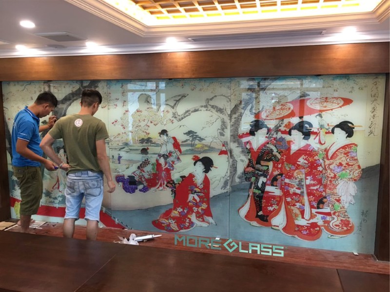 Sản phẩm tranh kính tại Moreglass